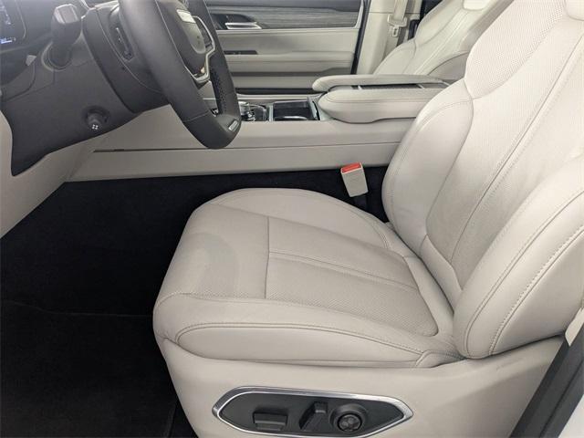 used 2024 Jeep Wagoneer L car, priced at $39,995