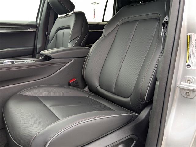 new 2025 Jeep Wagoneer S car, priced at $49,326