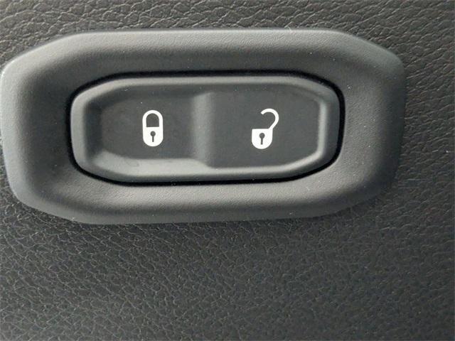 used 2021 Jeep Gladiator car, priced at $31,477
