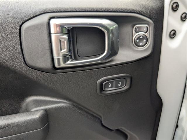 new 2025 Jeep Gladiator car, priced at $46,858