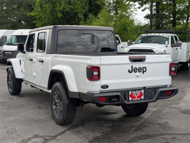 new 2025 Jeep Gladiator car, priced at $46,858