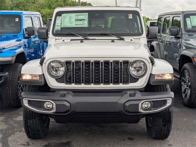 new 2025 Jeep Gladiator car, priced at $46,858