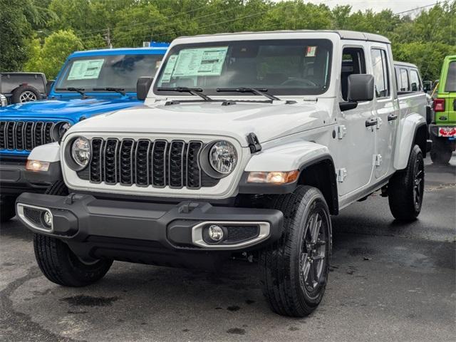 new 2025 Jeep Gladiator car, priced at $46,858