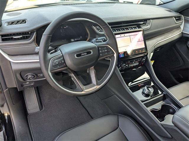 new 2025 Jeep Grand Cherokee car, priced at $38,106