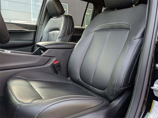 new 2025 Jeep Grand Cherokee car, priced at $38,106