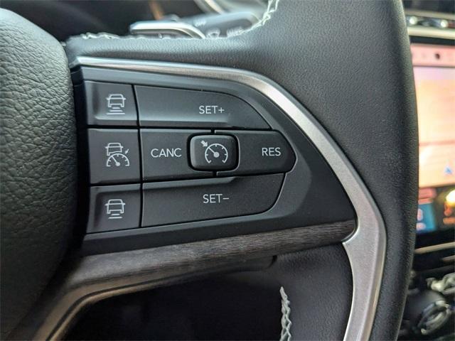 new 2025 Jeep Grand Cherokee car, priced at $38,106