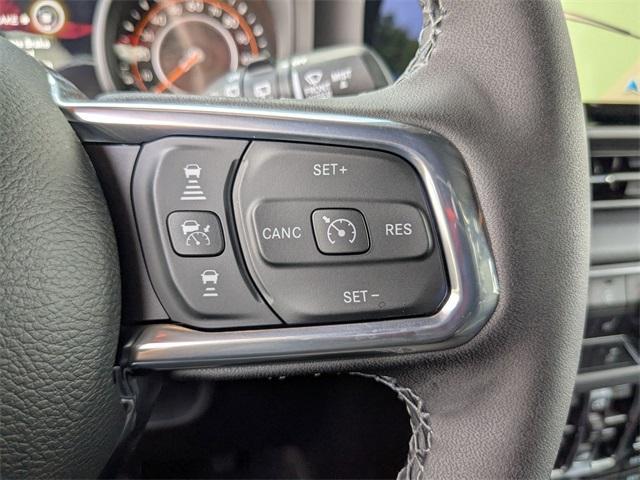new 2025 Jeep Wrangler car, priced at $55,370