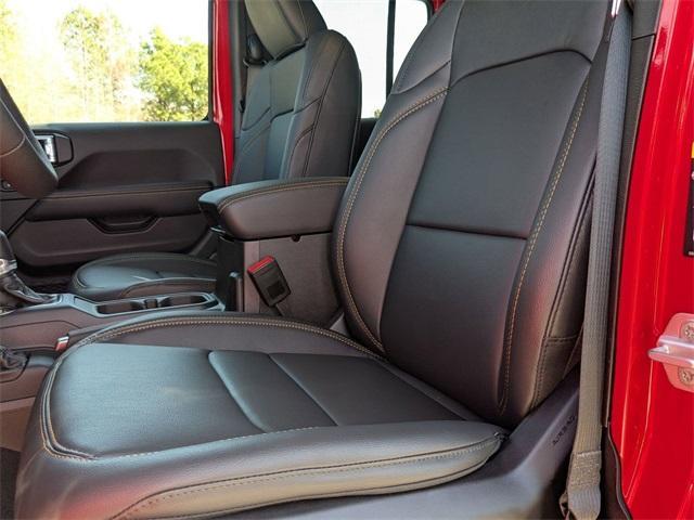 new 2025 Jeep Wrangler car, priced at $56,396