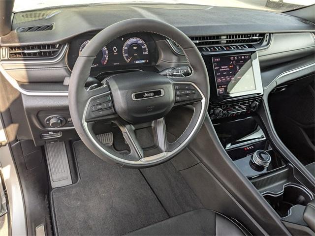 used 2025 Jeep Grand Cherokee car, priced at $38,628