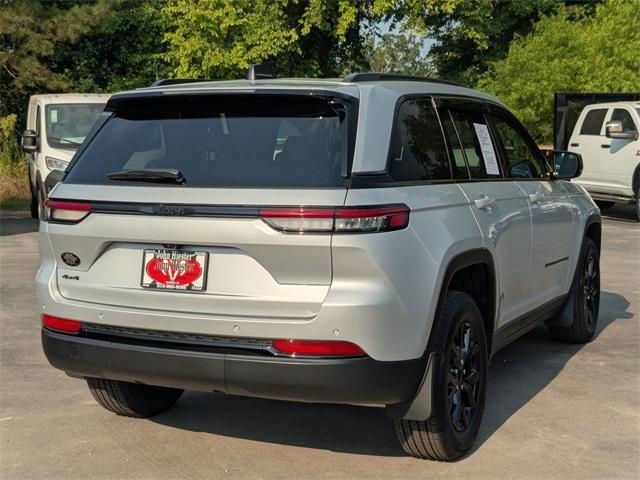 used 2025 Jeep Grand Cherokee car, priced at $38,628