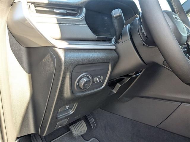 new 2025 Jeep Grand Cherokee car, priced at $45,821