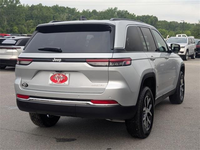new 2025 Jeep Grand Cherokee car, priced at $42,381