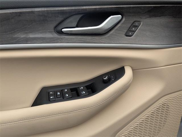 new 2025 Jeep Grand Cherokee car, priced at $42,381