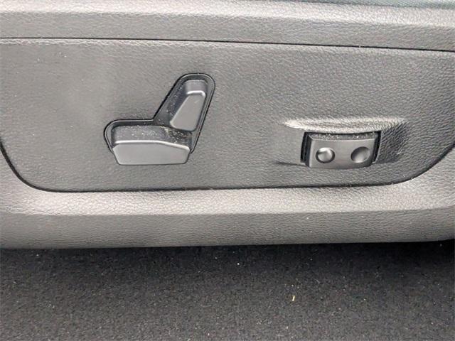 used 2019 Ram 1500 Classic car, priced at $21,479