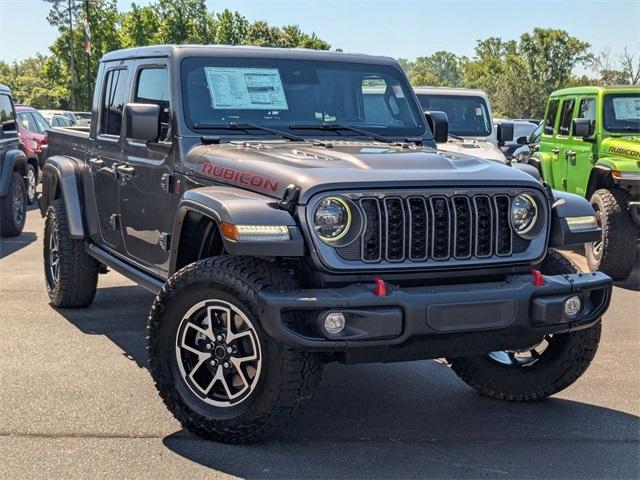 new 2025 Jeep Gladiator car, priced at $55,805