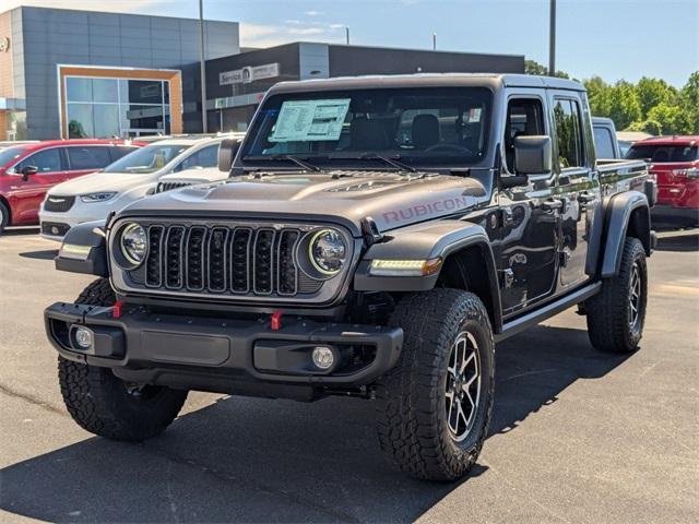 new 2025 Jeep Gladiator car, priced at $55,805