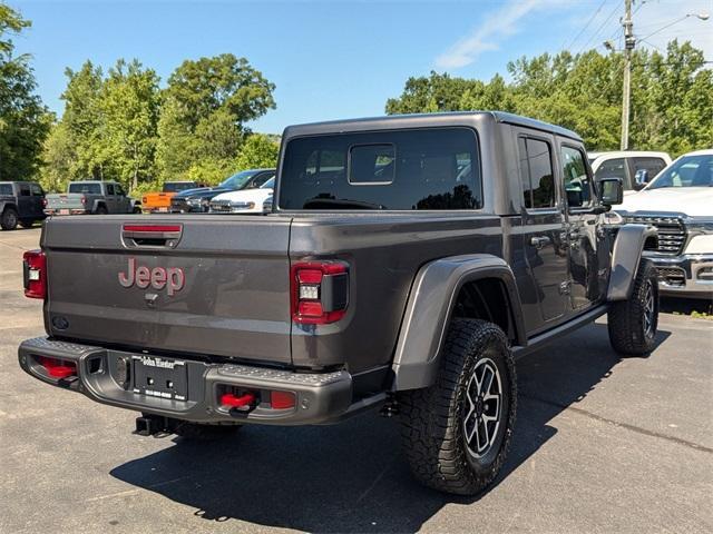 new 2025 Jeep Gladiator car, priced at $55,805