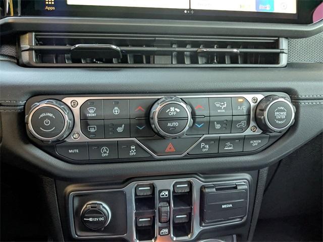 new 2026 Jeep Wrangler car, priced at $66,702