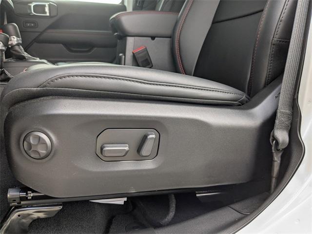 new 2025 Jeep Gladiator car, priced at $55,210