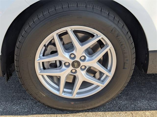 used 2024 Ford Edge car, priced at $24,805