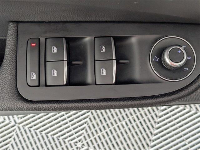 used 2022 Alfa Romeo Giulia car, priced at $26,012