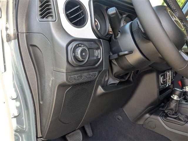 new 2025 Jeep Wrangler car, priced at $41,796