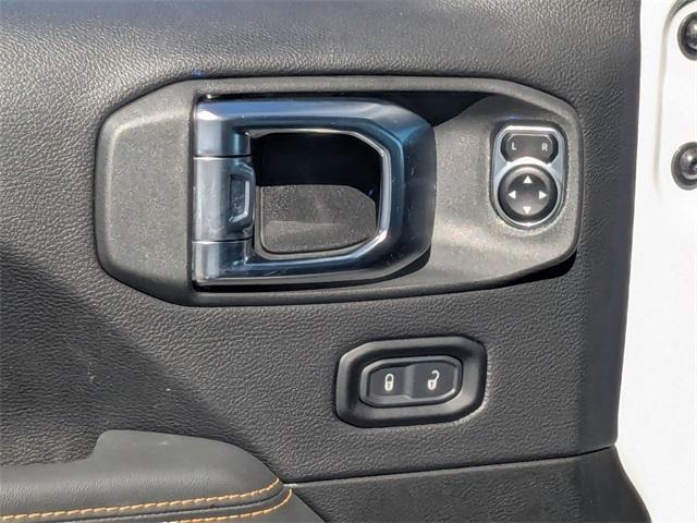 new 2025 Jeep Wrangler car, priced at $44,504