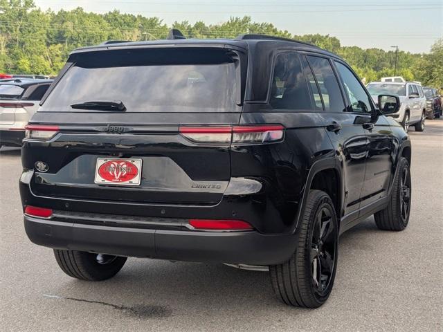 new 2025 Jeep Grand Cherokee car, priced at $43,434