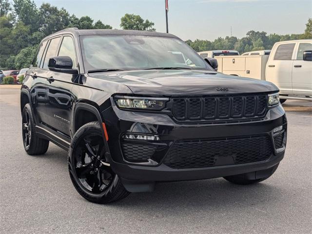 new 2025 Jeep Grand Cherokee car, priced at $43,434