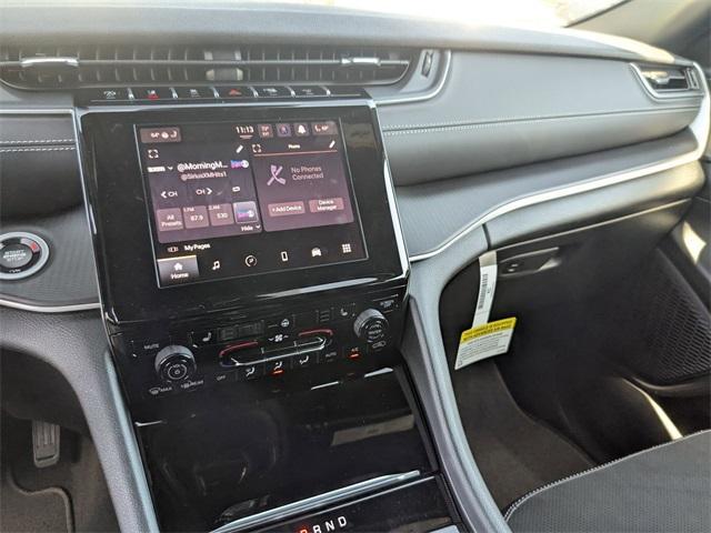 new 2025 Jeep Grand Cherokee car, priced at $39,810