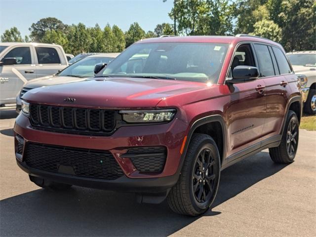 new 2025 Jeep Grand Cherokee car, priced at $39,810