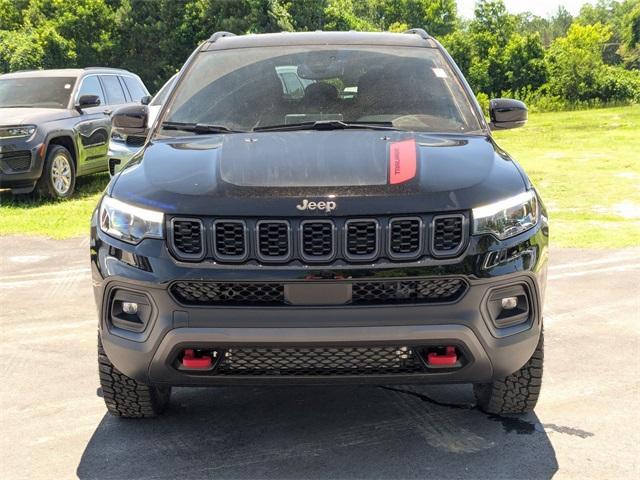 new 2025 Jeep Compass car, priced at $37,319