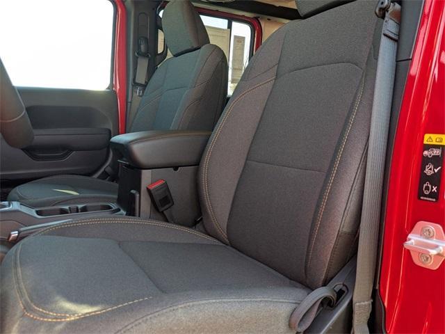 new 2025 Jeep Wrangler car, priced at $45,438