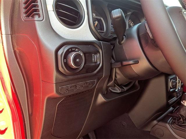 new 2025 Jeep Wrangler car, priced at $45,438