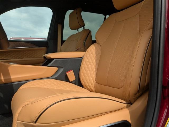 new 2025 Jeep Grand Cherokee L car, priced at $65,043