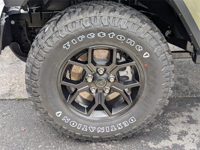 new 2025 Jeep Gladiator car, priced at $48,732