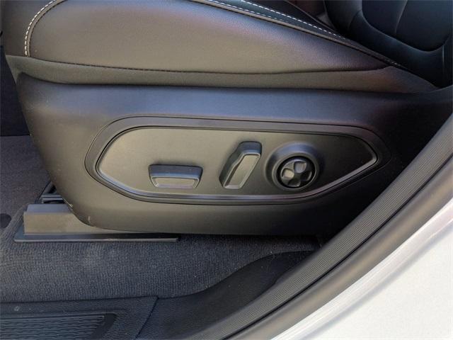 new 2025 Jeep Grand Cherokee car, priced at $43,245