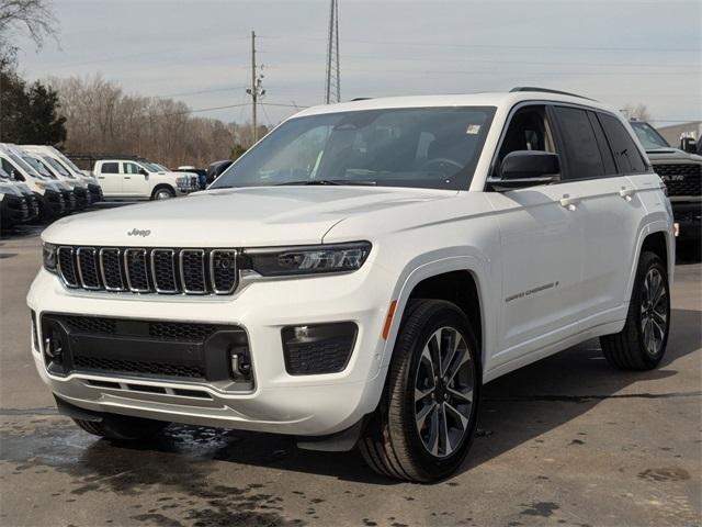 new 2025 Jeep Grand Cherokee car, priced at $54,919