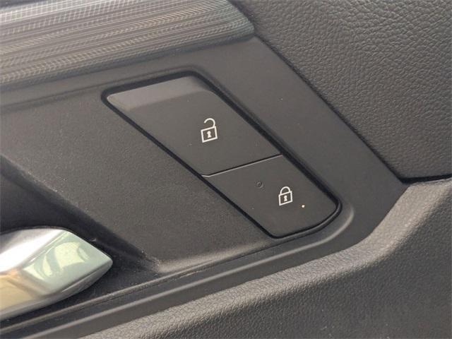 used 2025 GMC Acadia car, priced at $32,986