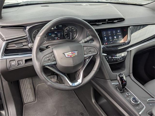 used 2025 Cadillac XT6 car, priced at $48,839