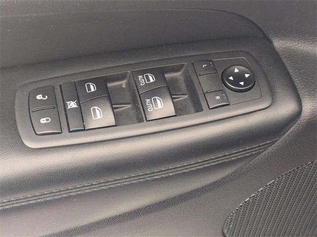 used 2021 Jeep Grand Cherokee car, priced at $20,884