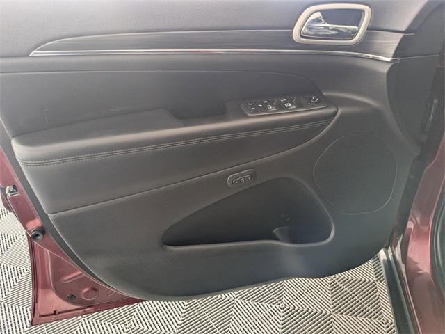 used 2021 Jeep Grand Cherokee car, priced at $20,884