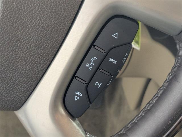 used 2013 GMC Yukon car, priced at $8,995