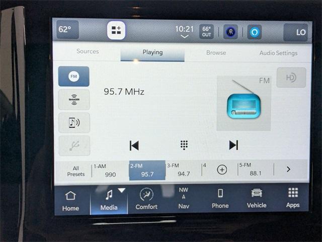 used 2022 Ram 1500 car, priced at $38,174