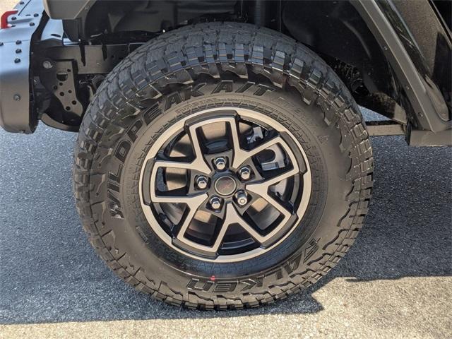 new 2025 Jeep Gladiator car, priced at $55,805