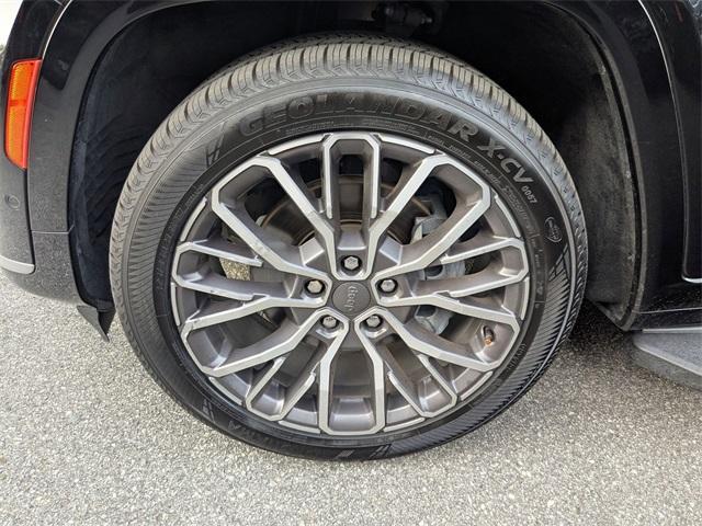 used 2021 Jeep Grand Cherokee L car, priced at $33,697