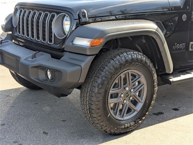 new 2026 Jeep Wrangler car, priced at $46,215