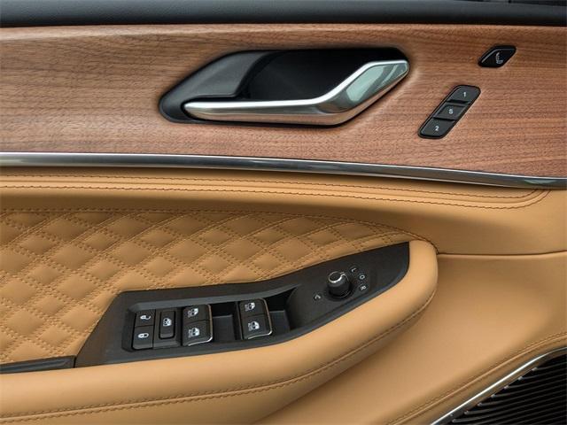 new 2025 Jeep Grand Cherokee car, priced at $62,994