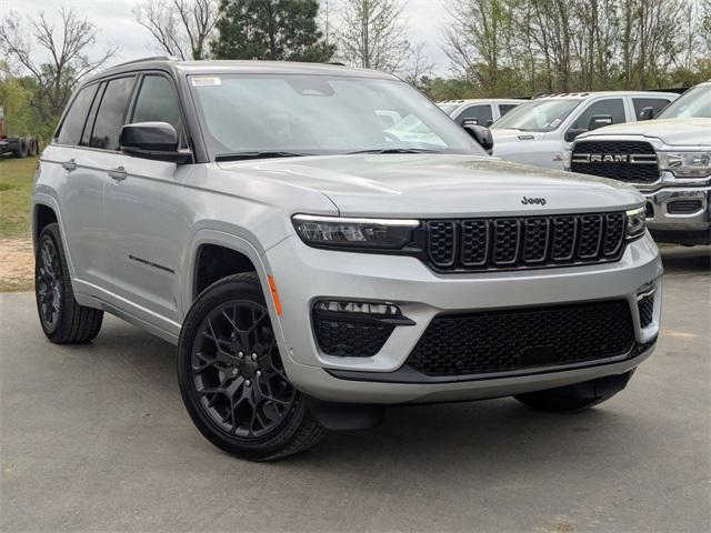 new 2025 Jeep Grand Cherokee car, priced at $62,994