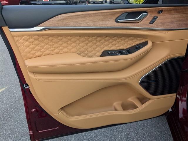 new 2025 Jeep Grand Cherokee L car, priced at $65,896